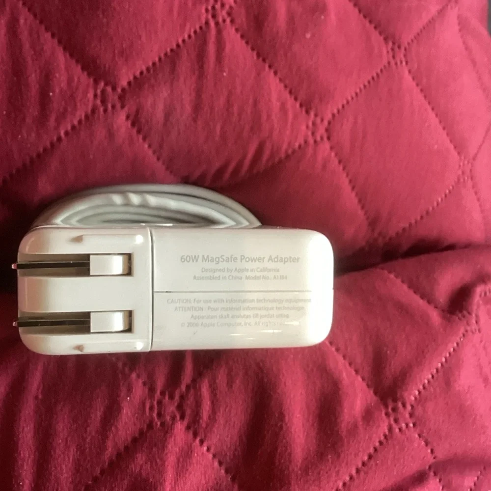 Apple White Charging Laptop Power Cord A1184